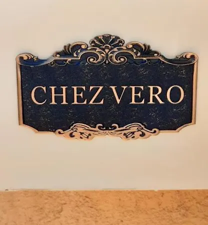 Chez Vero - D'hote Privee - Proche Cassis Ste Baume Marseille Le Castelet Agora - Parking Clos - Bed & Breakfast Aubagne